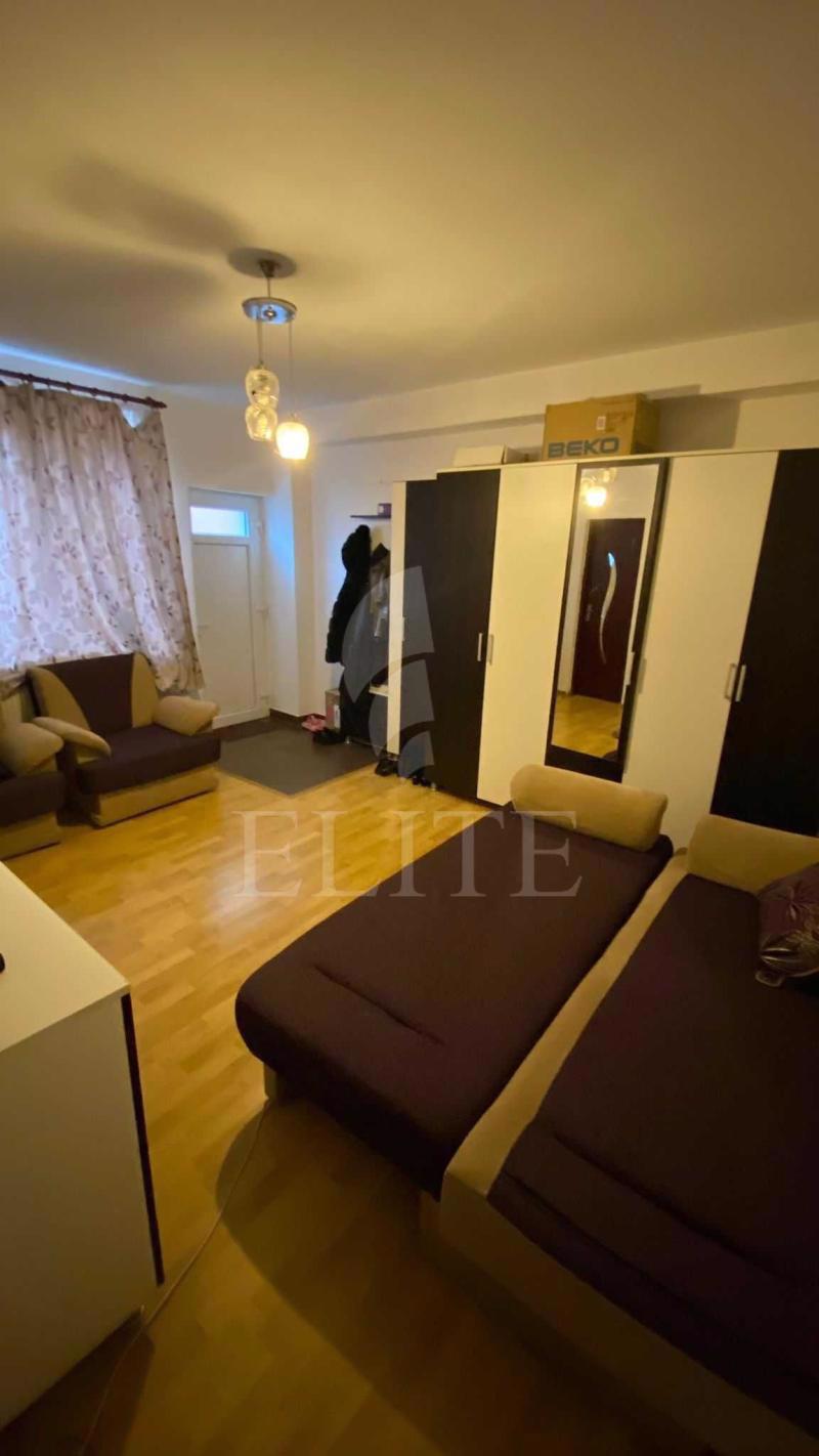 Apartament o camera în zona SEMICENTRALA-1000017