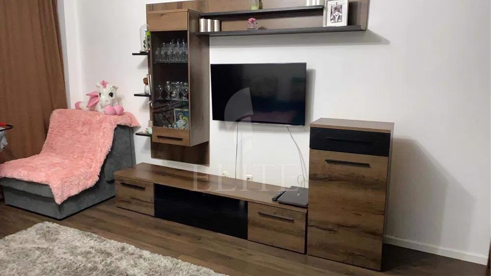 Apartament o camera în zona CALEA DOROBANTILOR-1000150