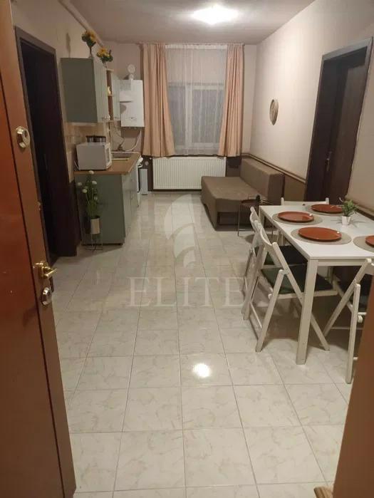 Apartament 3 camere în zona CALEA TURZII-1000180