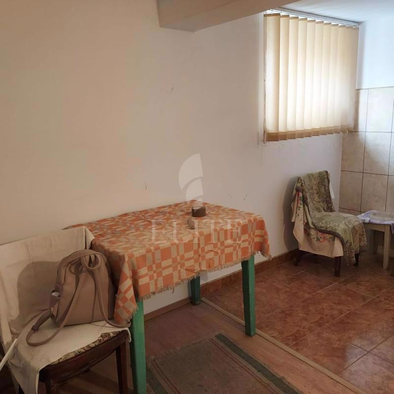 Apartament o camera în zona HOREA-1000292