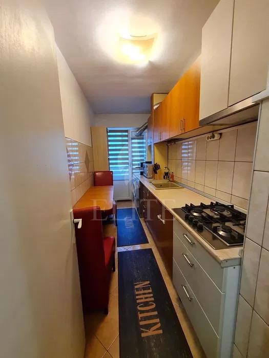 Apartament 2 camere în zona SIRENA-1000353