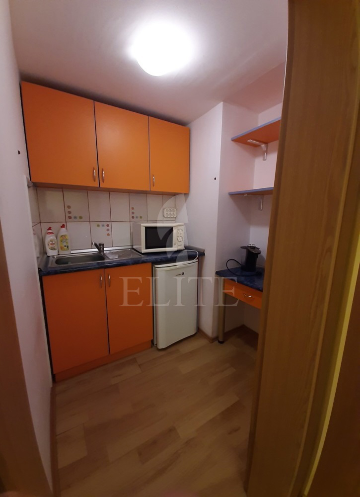 Apartament 2 camere în zona SEMICENTRALA-1000781