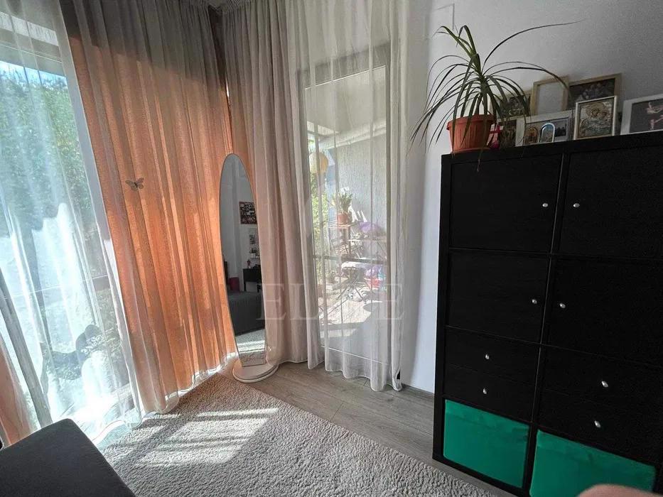 Apartament o camera în zona TAIETURA TURCULUI-1001197