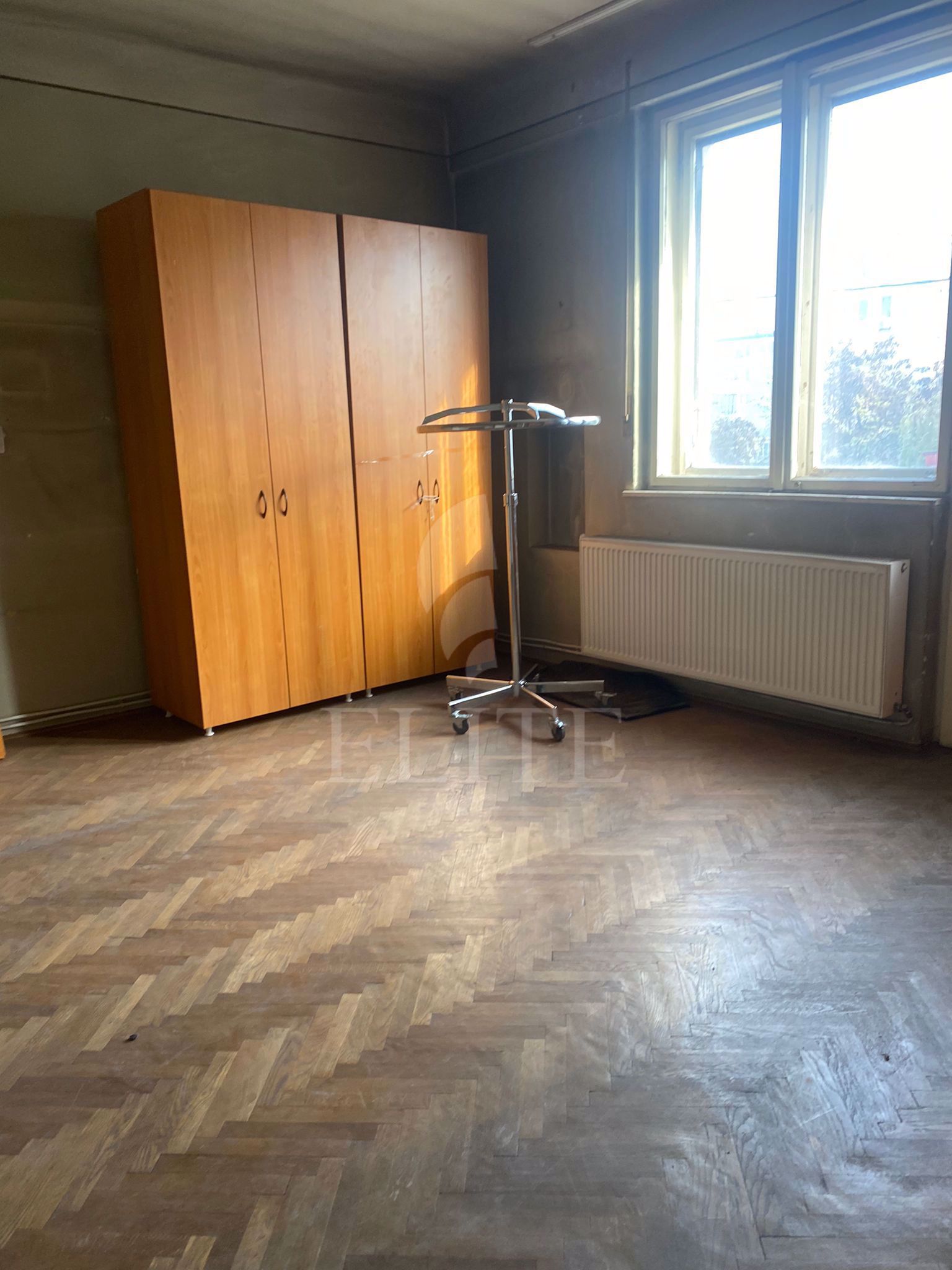 Apartament 3 camere în zona HOREA-1001317