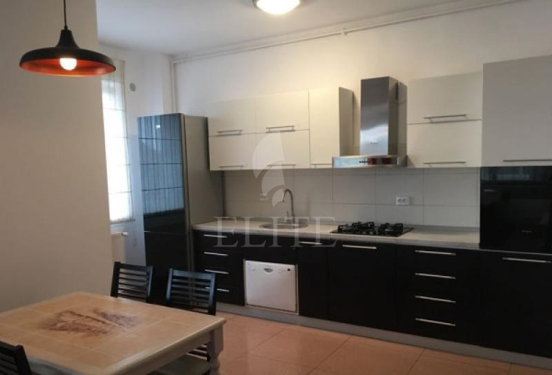 Apartament 3 camere în zona BUNA ZIUA-1002352