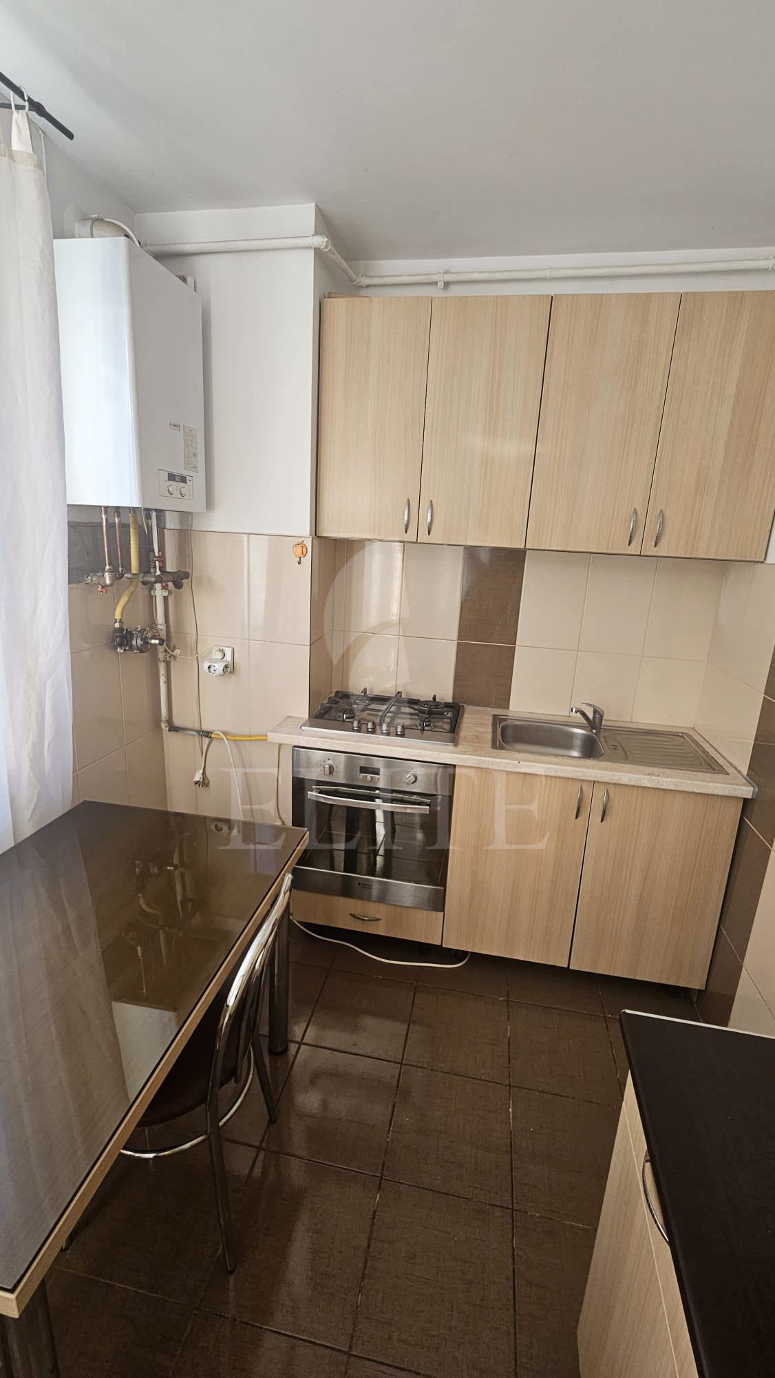 Apartament 2 camere în zona OASULUI-1004403