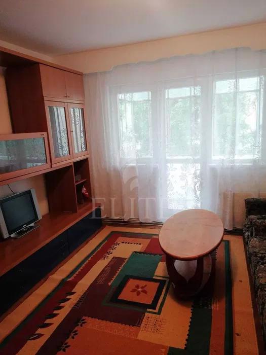 Apartament 3 camere în zona MC DONALDS-1010097