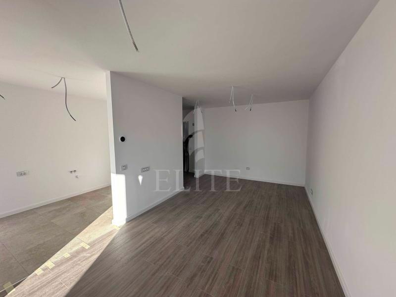 Apartament 2 camere în zona FABRICII-1011357