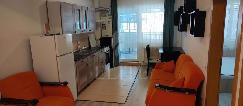 Apartament o camera în zona EDGAR QUINET-1016886