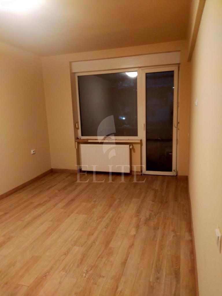 Apartament 2 camere în zona SEMICENTRALA-1021948