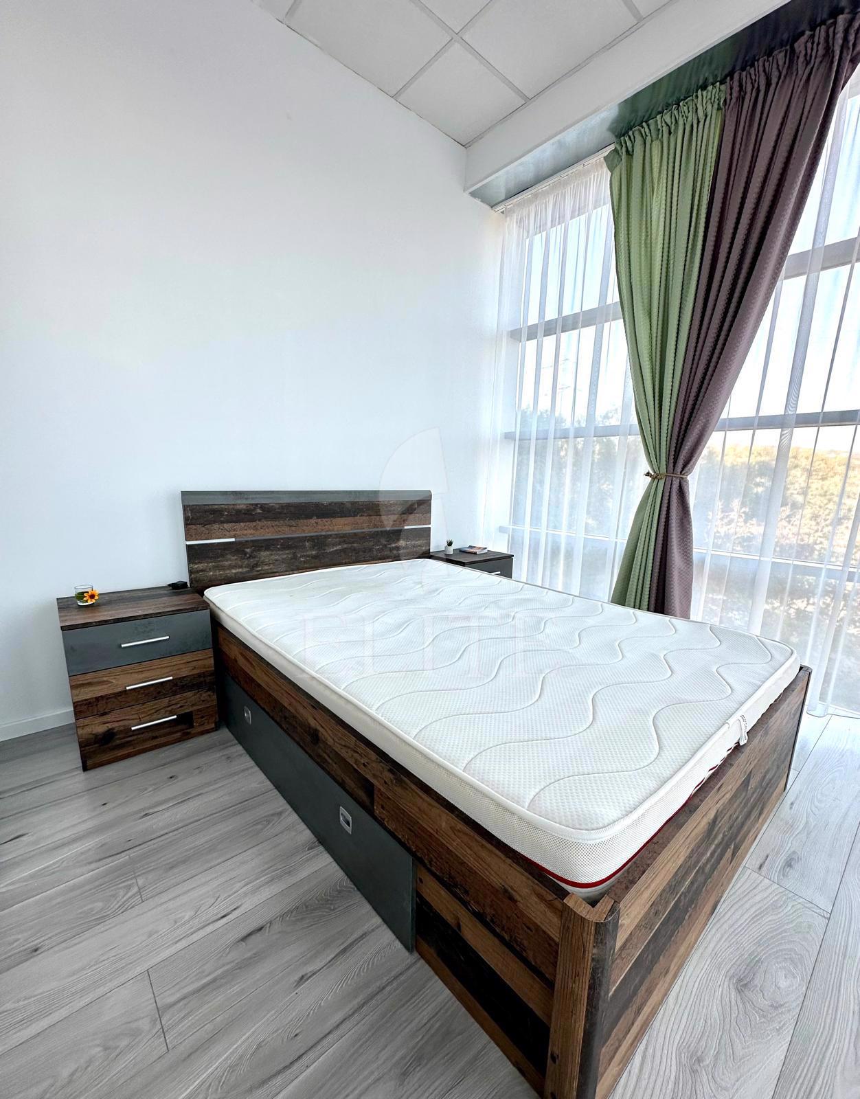 Apartament 3 camere în zona IRIS-1023097