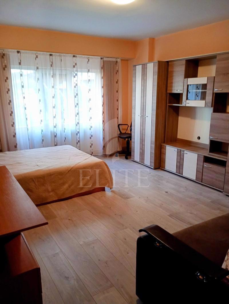 Apartament o camera în zona INTERSERVISAN-1025511
