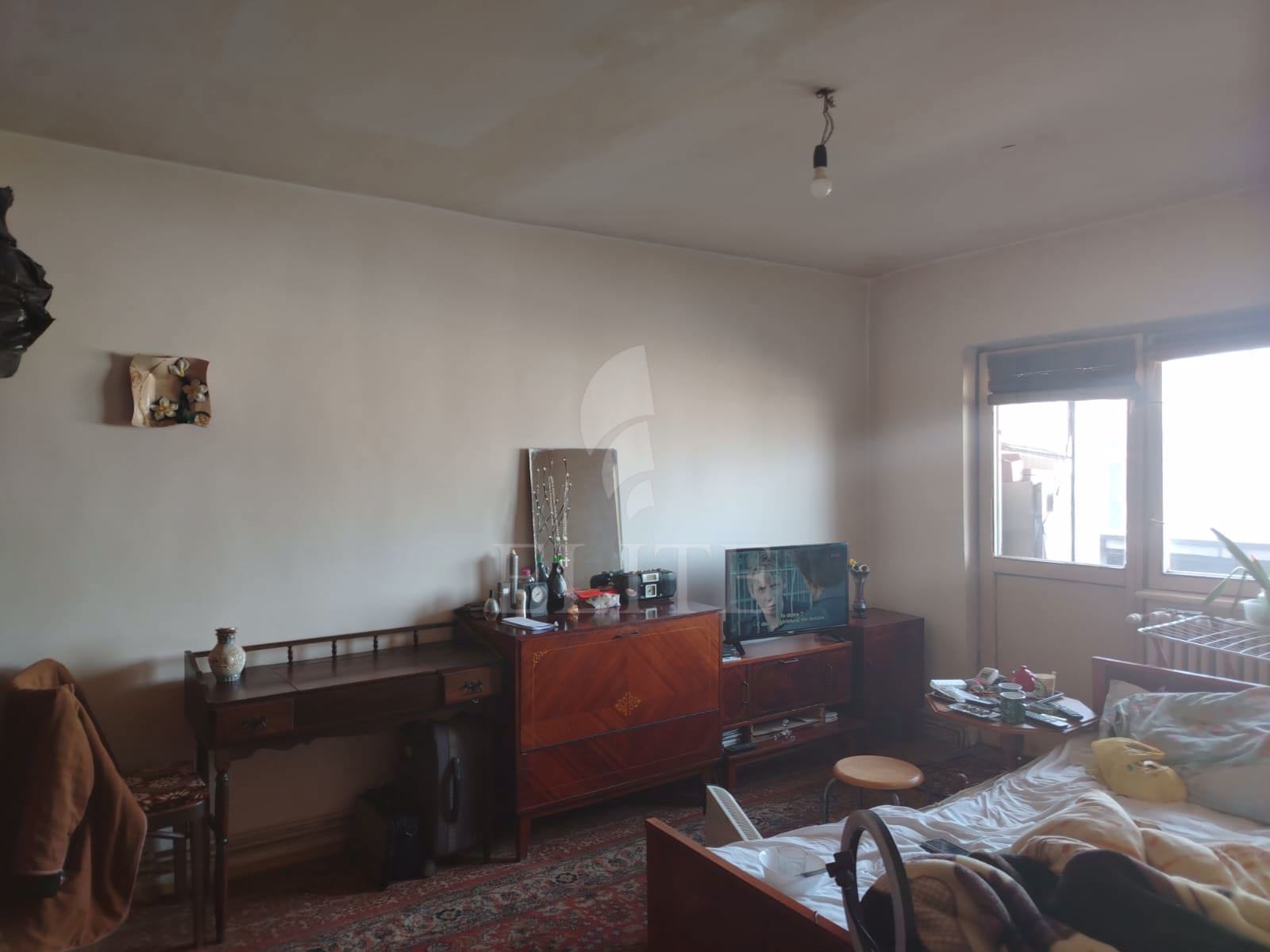 Apartament 3 camere în zona BILLA-1025753