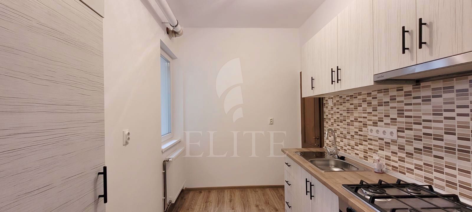 Apartament 2 camere în zona HOREA-1027941