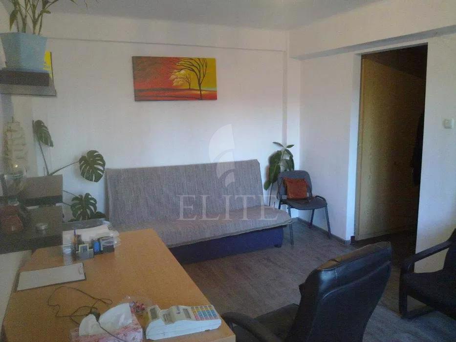 Apartament o camera în zona PIATA MHAI VITEAZUL-1032203