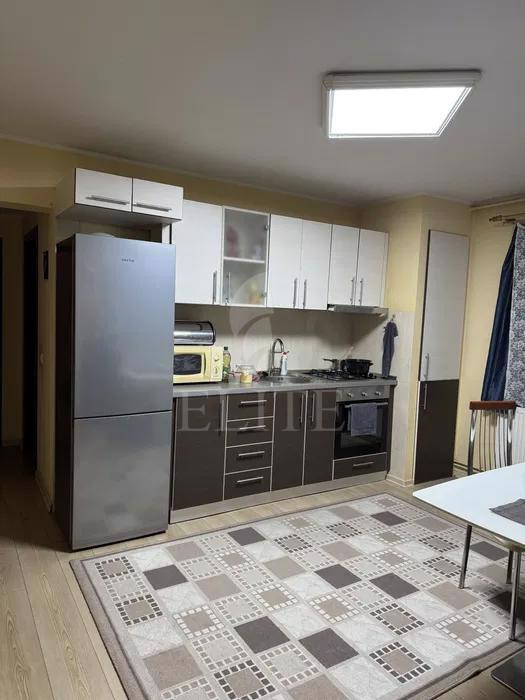 Apartament 3 camere în zona IRIS-1032516
