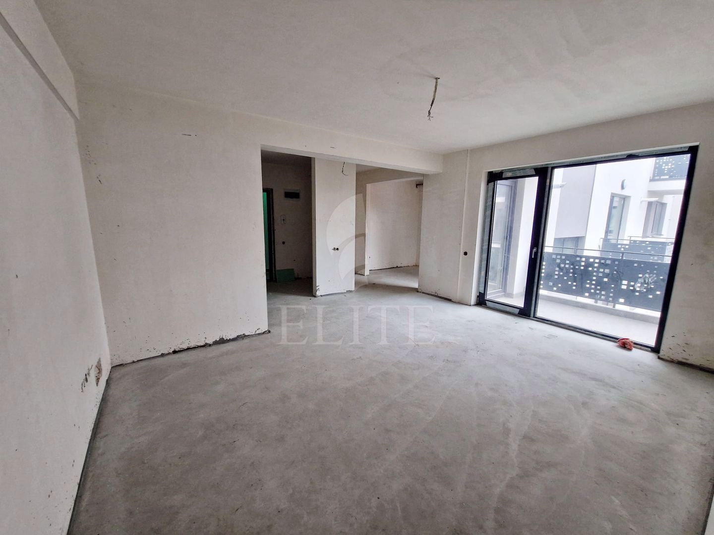 Apartament 3 camere în zona TRAIAN VUIA-1032549