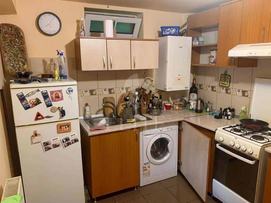 Apartament o camera în zona CAMPULUI-1040378