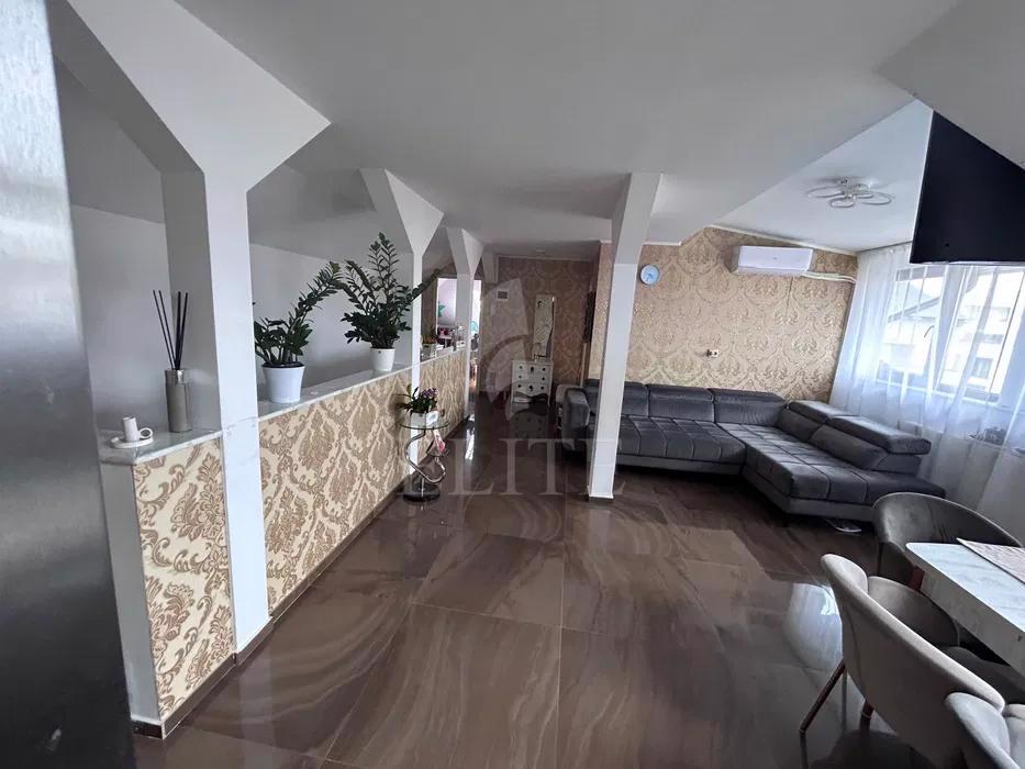 Apartament 3 camere în zona MEGA IMAGE-1040538