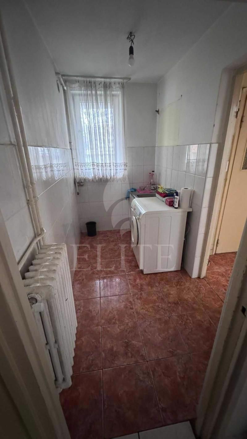 Apartament 2 camere în zona SALA SPORTURILOR-1041091