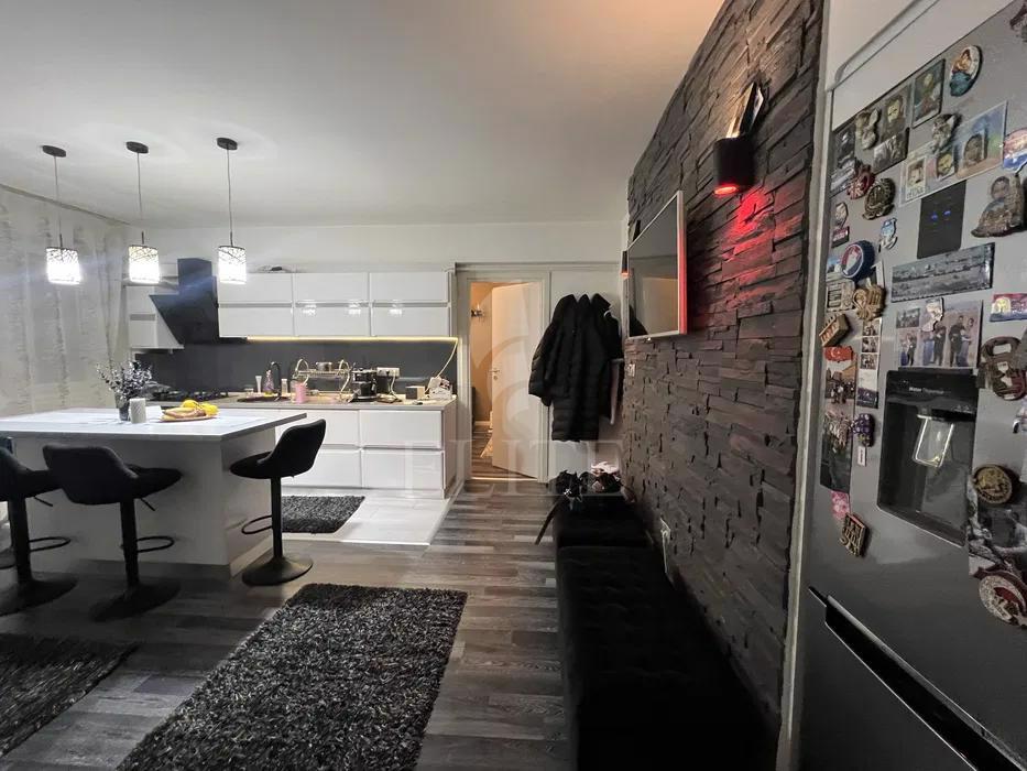 Apartament 3 camere în zona Intre Lacuri-1041184