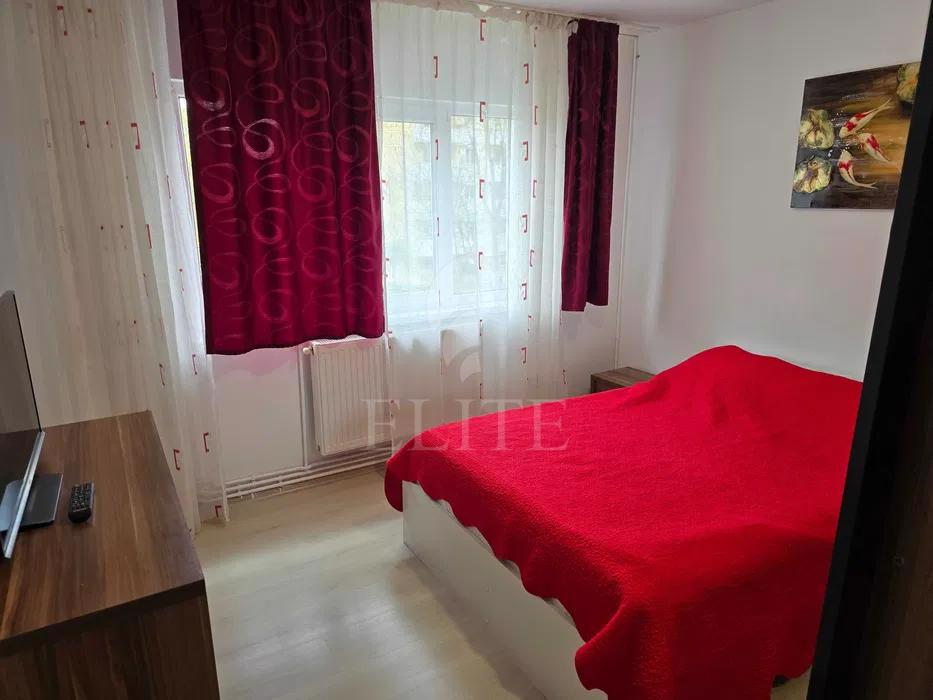 Apartament 2 camere în zona PADURII-1042195
