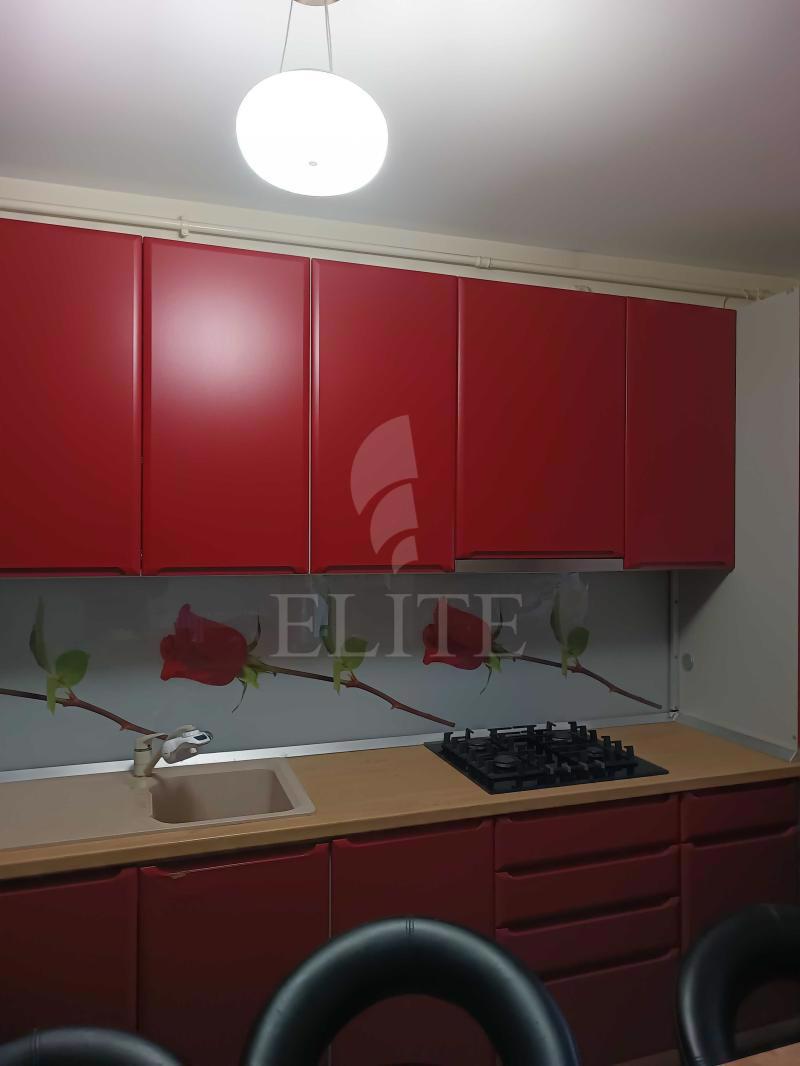 Apartament 3 camere în zona BUNA ZIUA-1047436