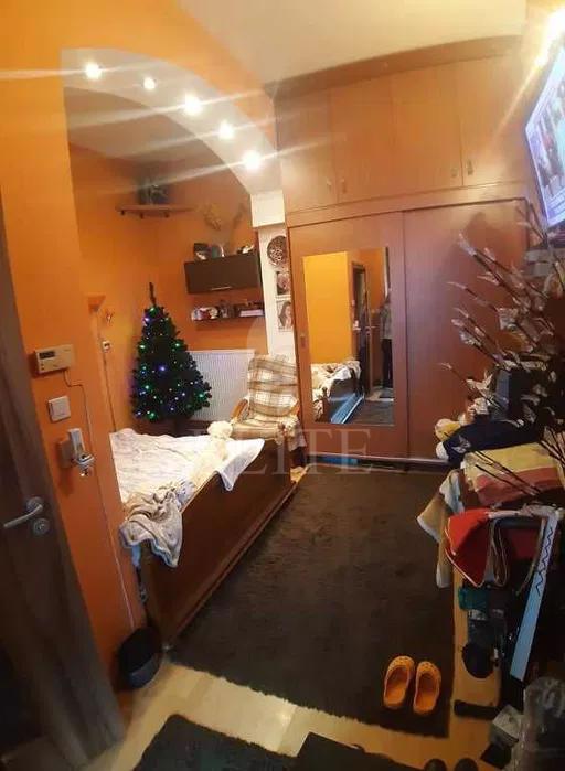 Apartament 3 camere în zona Semicentrala-1047655
