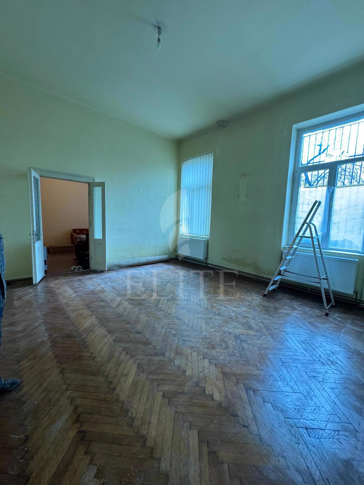 Apartament 3 camere în zona Piata Abator-1049184