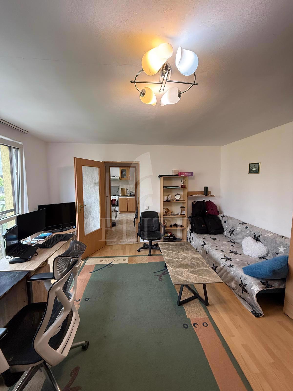 Apartament o camera în zona INTRE LACURI-1049793