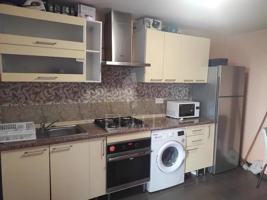 Apartament o camera în zona MOTILOR-1050291