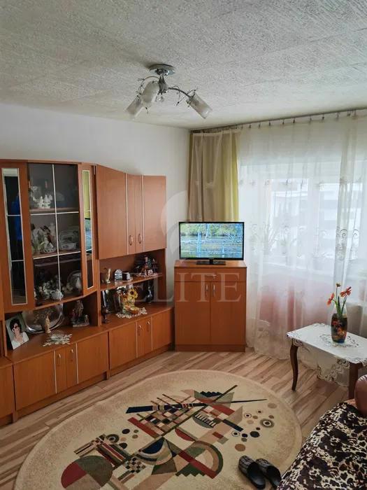 Apartament 3 camere în zona ZORILOR-1051310