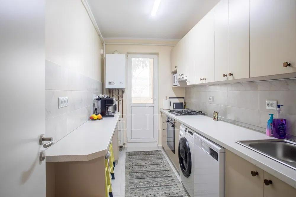 Apartament 3 camere în zona BIG-1051367