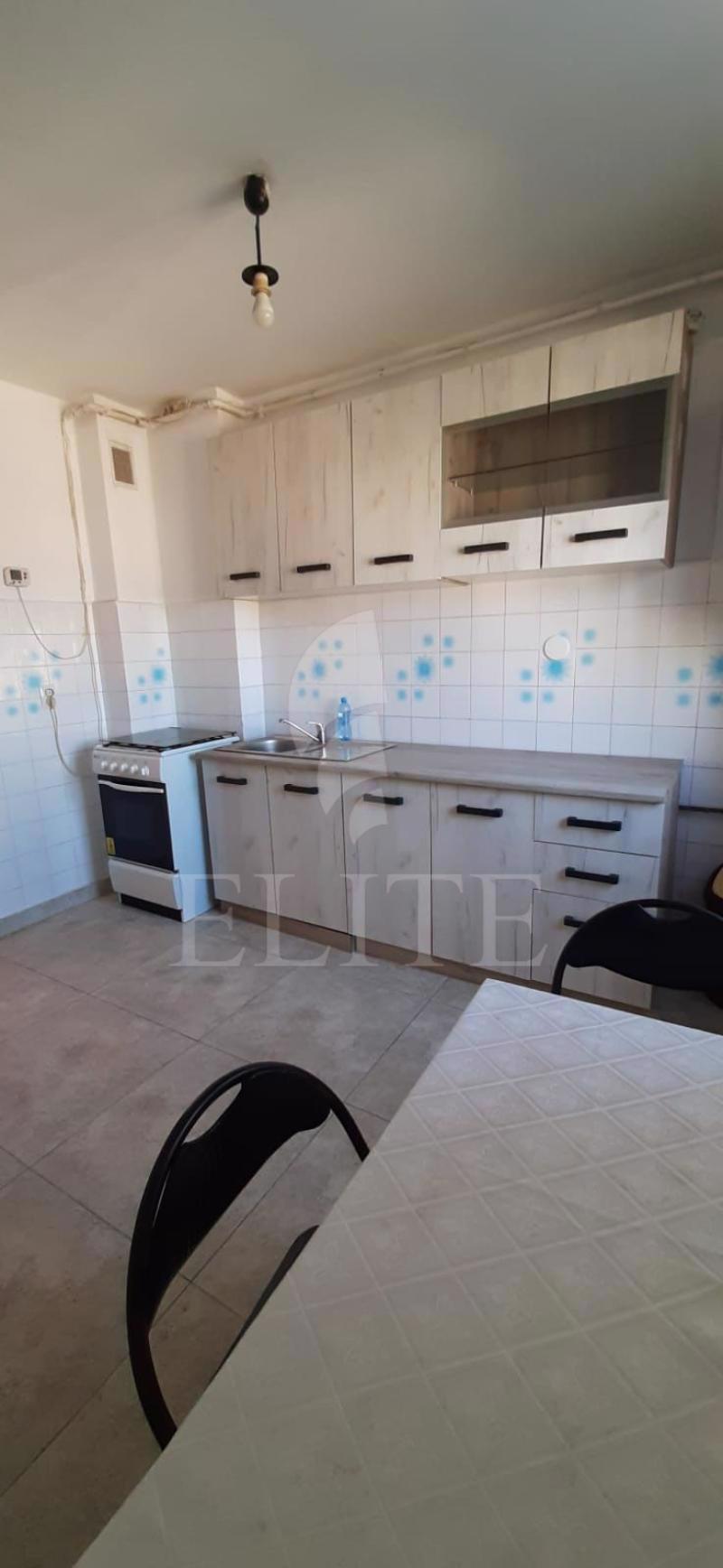 Apartament 3 camere în zona PRITAX-1088424