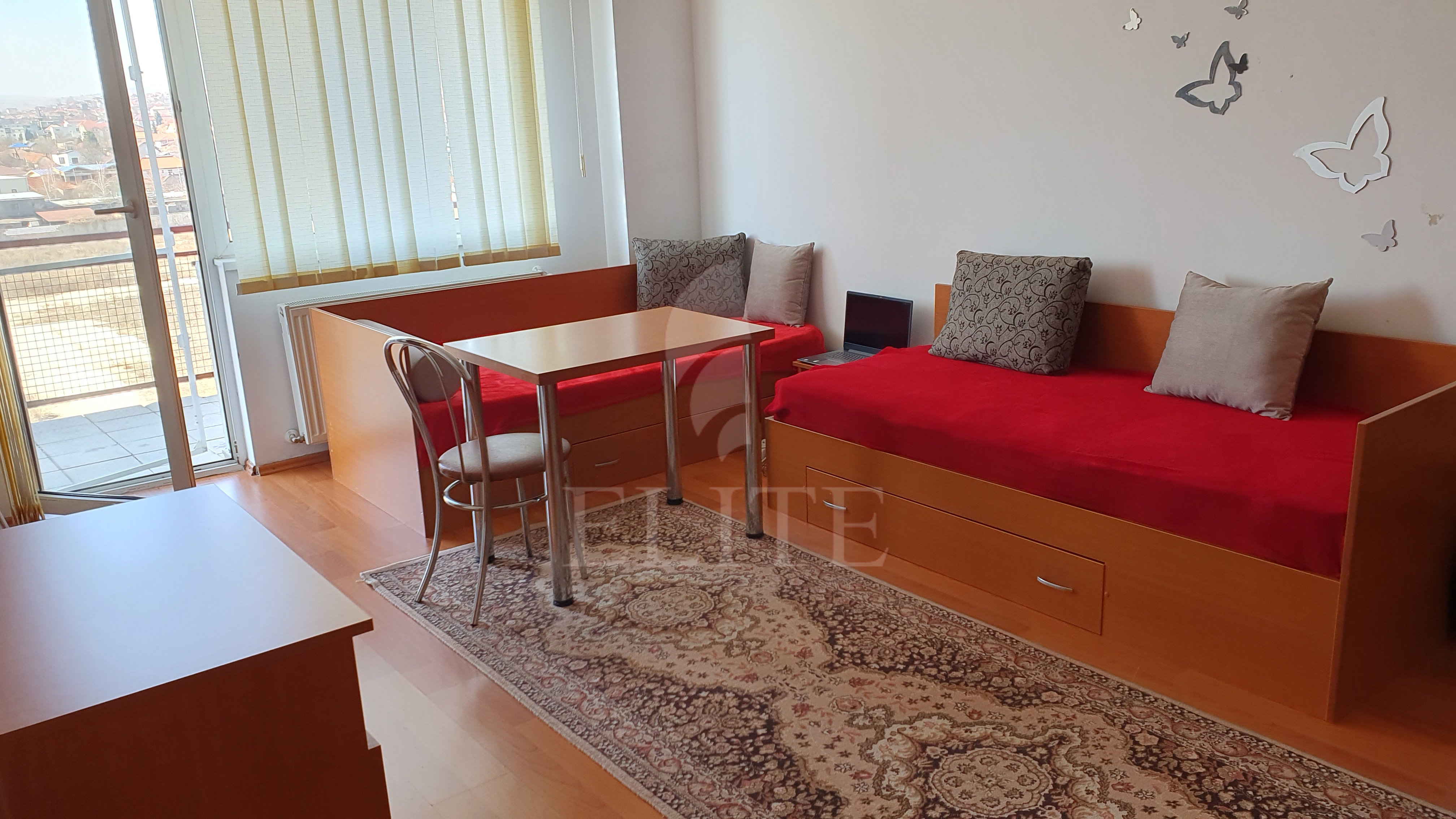 Apartament o camera în zona OASULUI-1088786