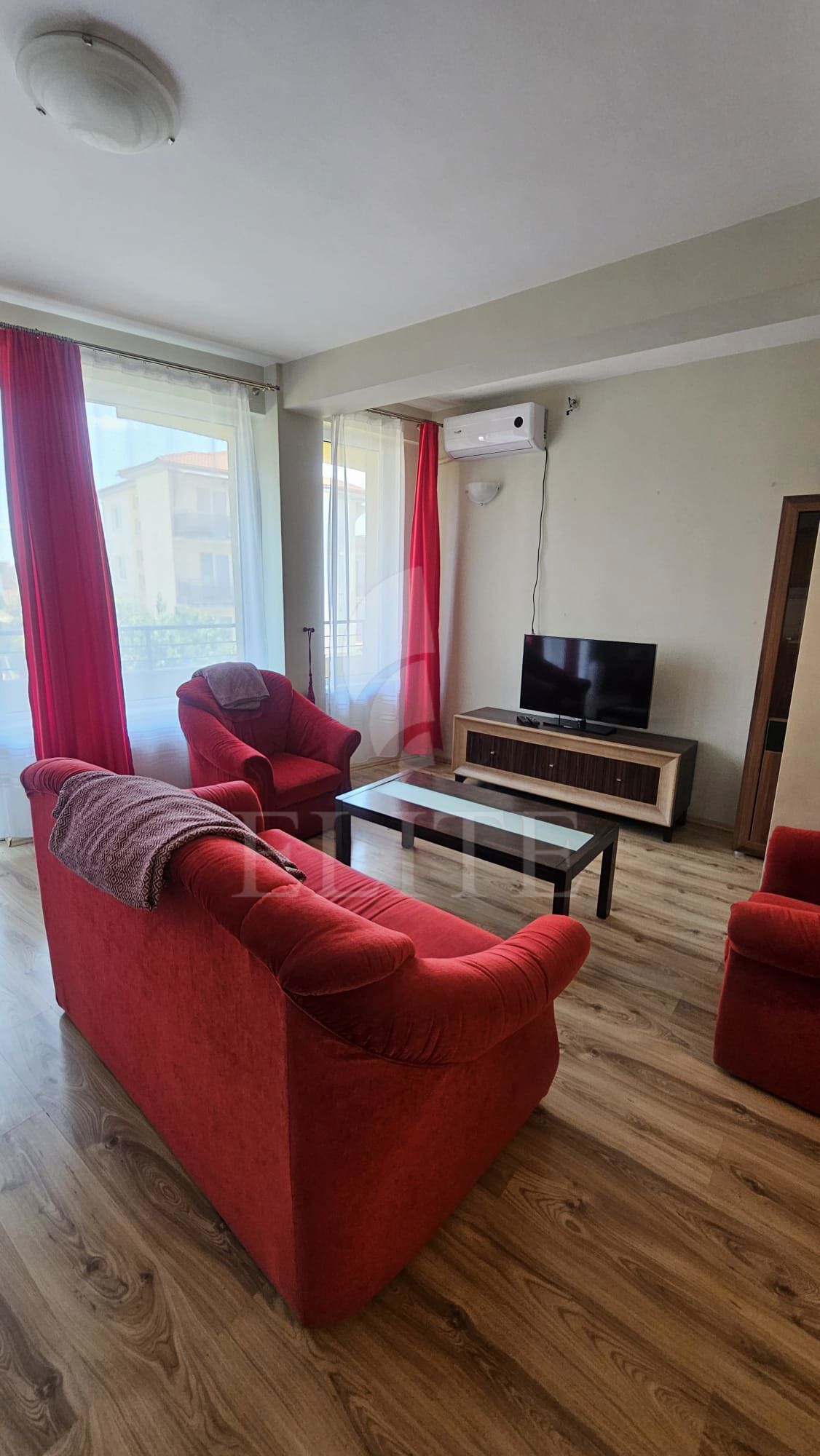 Apartament 5 camere în zona STR. PADURII-1121956