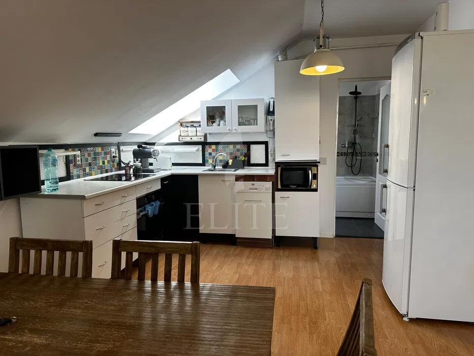 Apartament 3 camere în zona CAMPUL PAINII-1151284