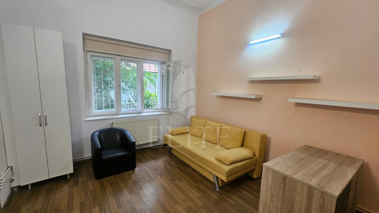 Garsoniera în zona ULTRACENTRALA-1153373