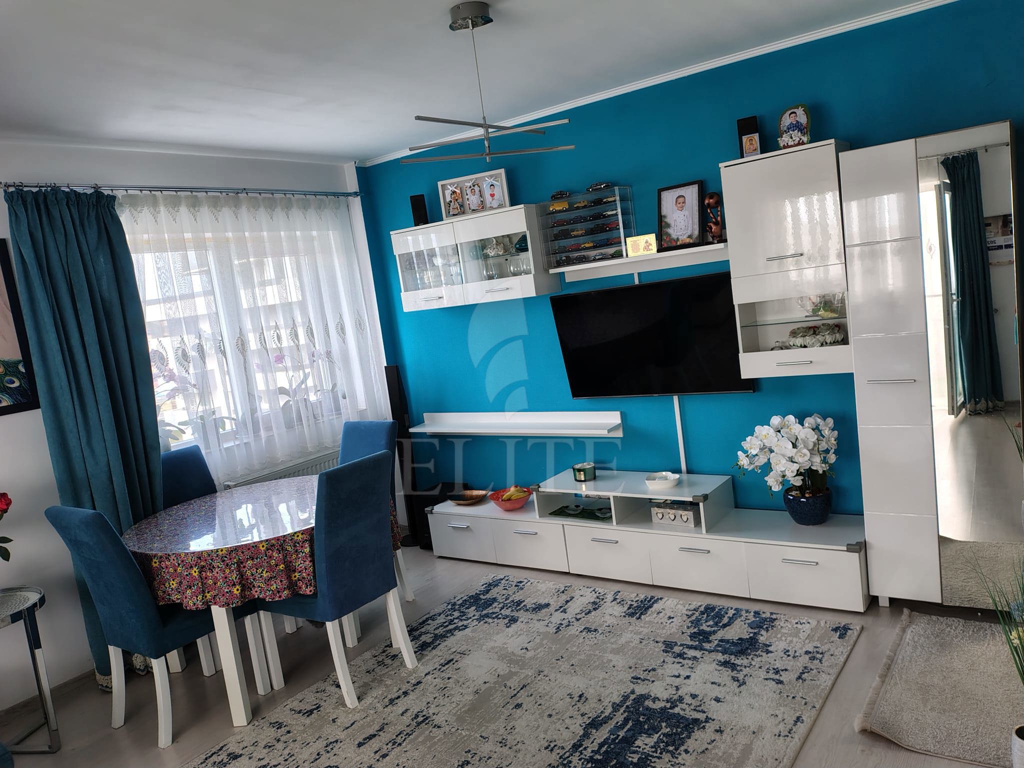 Apartament 3 camere în zona INTRE LACURI-1157068