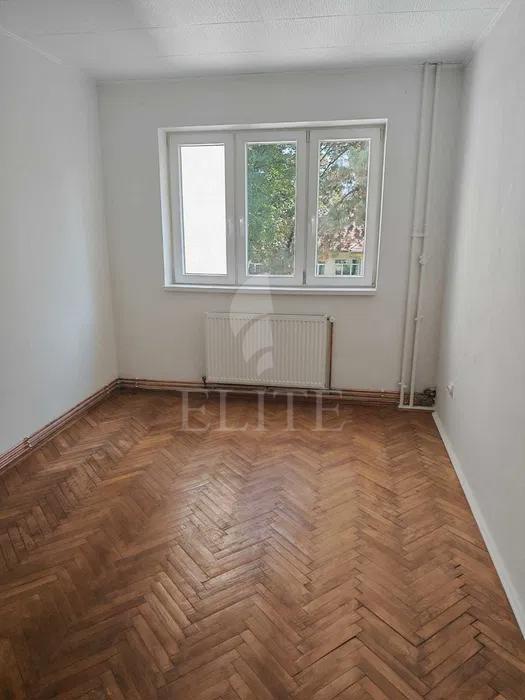 Apartament 3 camere în zona STRAZII GRIGORE ALEXANDRESCU-1157766