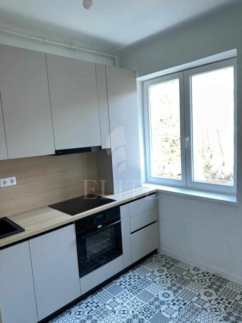 Apartament 2 camere în zona STRAZII HOREA-1162855