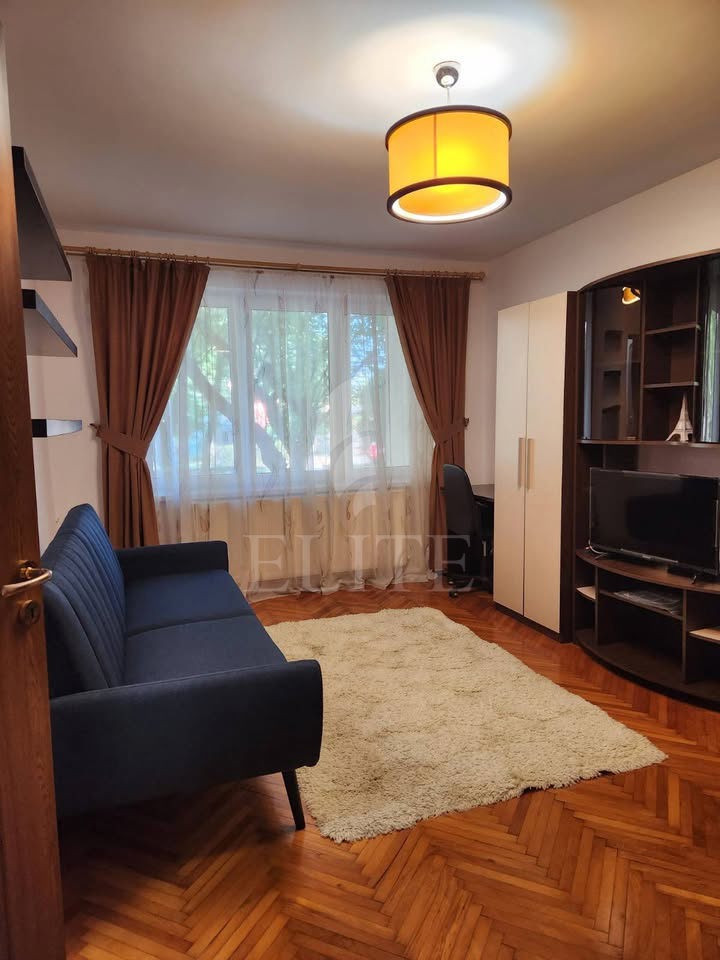 Apartament 2 camere în zona STRAZII SCARISOARA-1164543