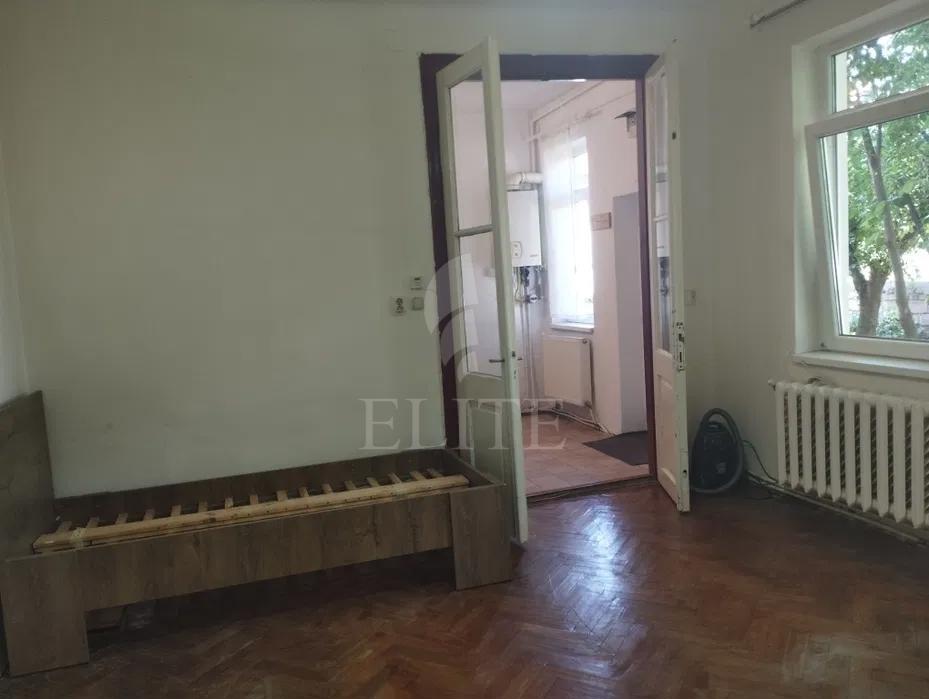 Apartament o camera în zona GRUIA-1164623