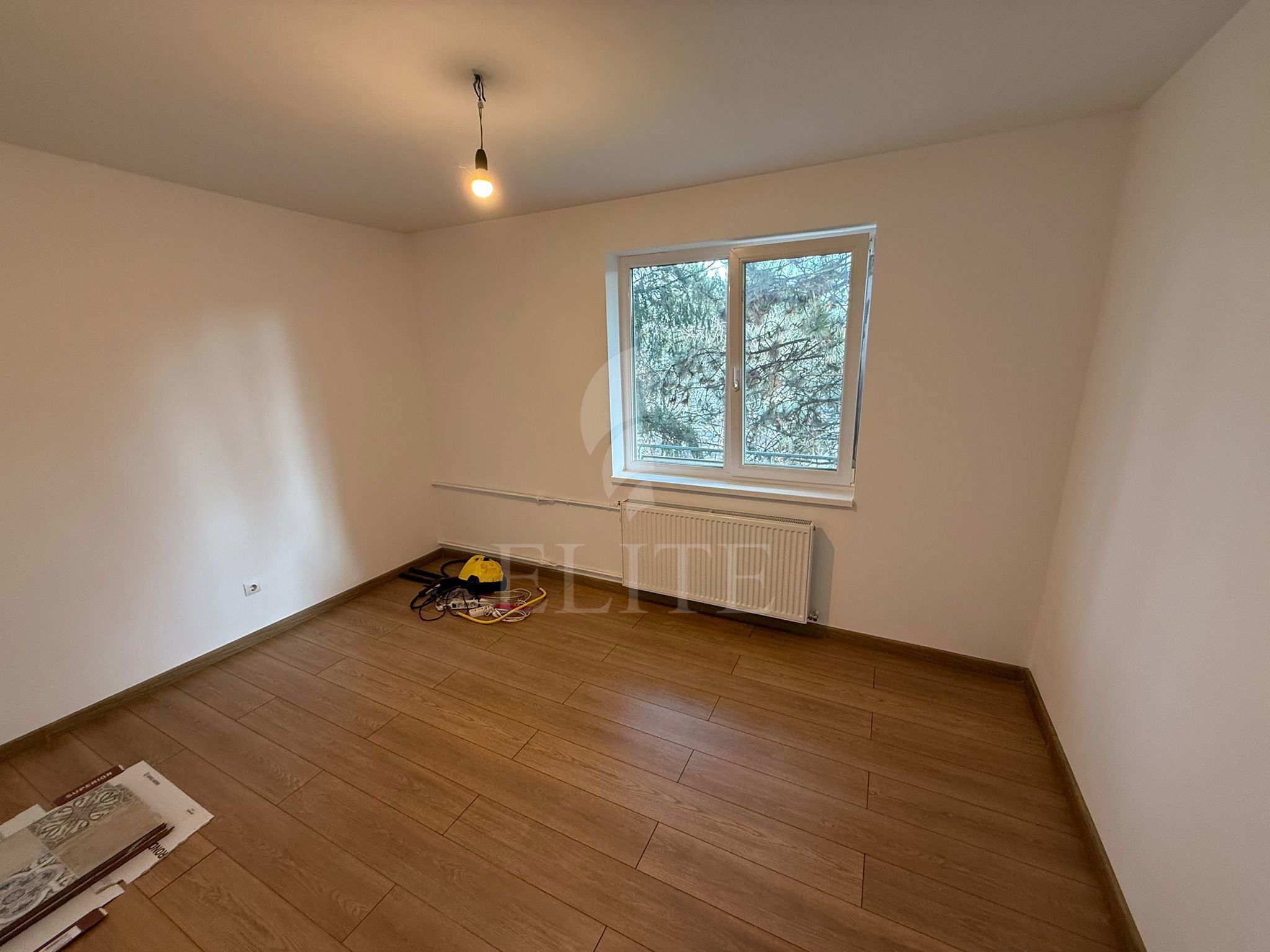 Apartament 2 camere în zona  Iulius Mall-1166638