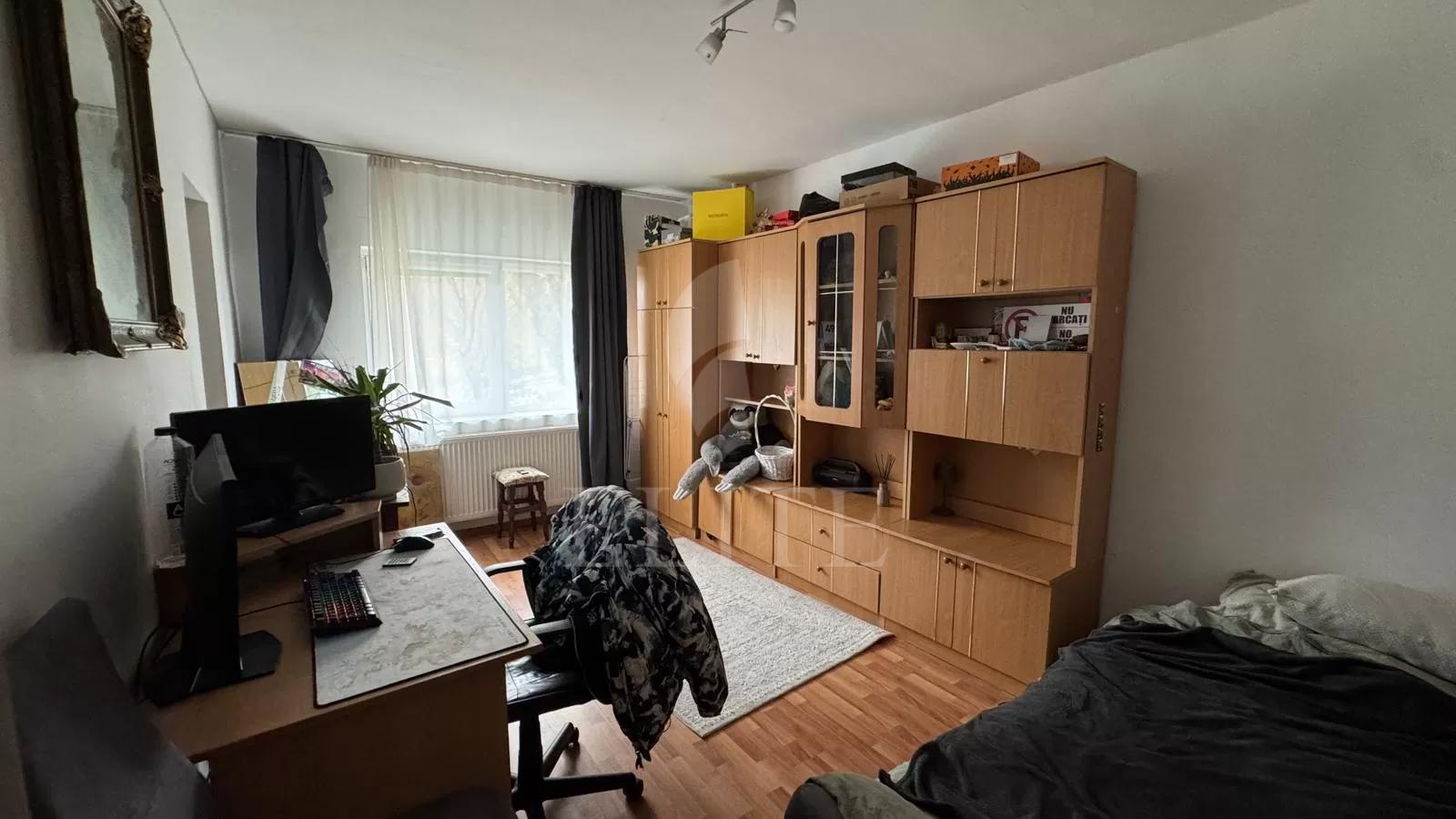 Garsoniera în zona SALA SPORTURILOR-1168152