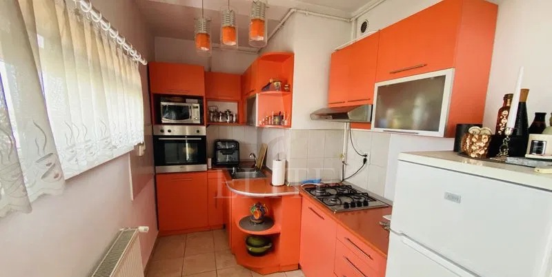 Apartament 2 camere în zona SEMICENTRALA-1169800