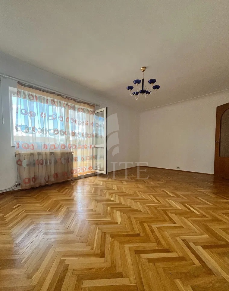 Apartament 4 camere în zona GRADINA BOTANICA-1170679