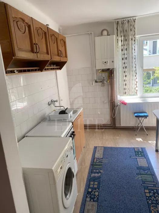 Apartament o camera în zona GRUIA-1171809