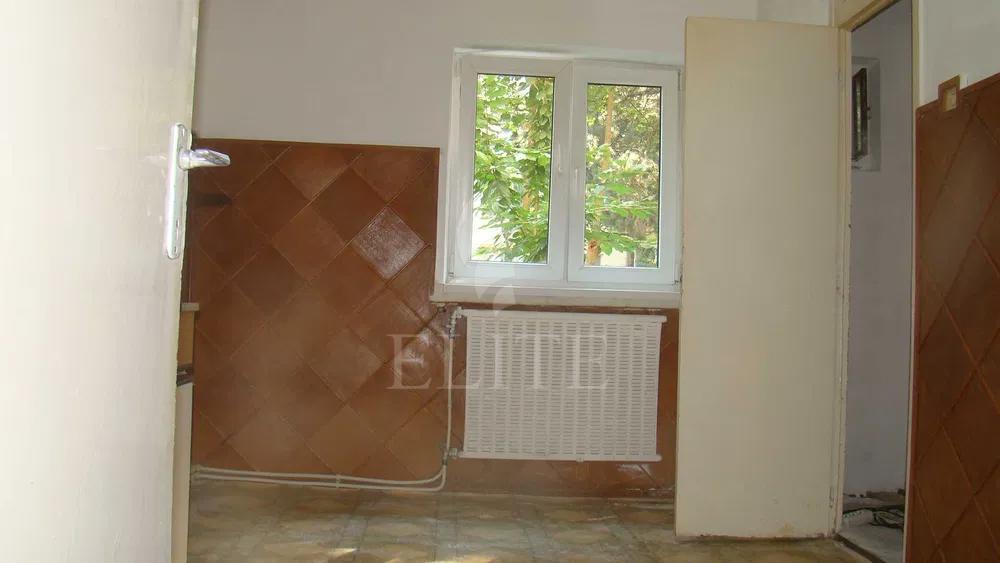 Apartament 3 camere în zona PADURII-1173917