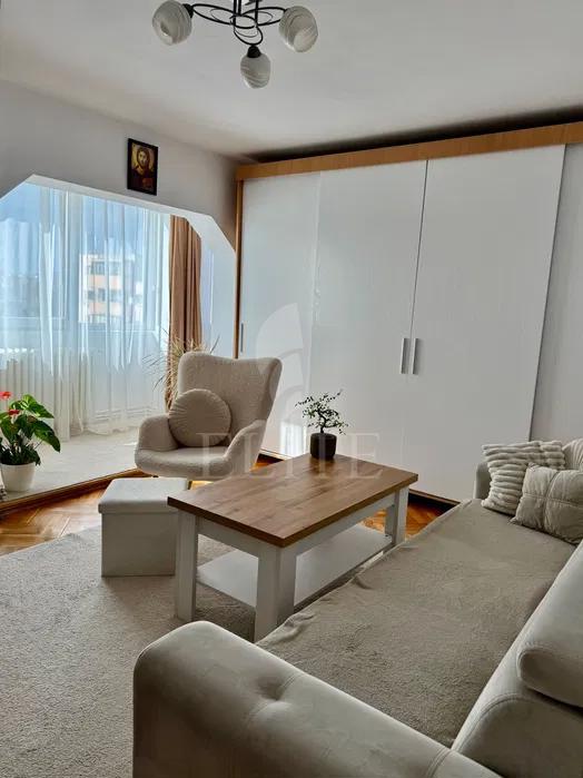 Apartament 3 camere în zona NICOLAE TITULESCU-1174399